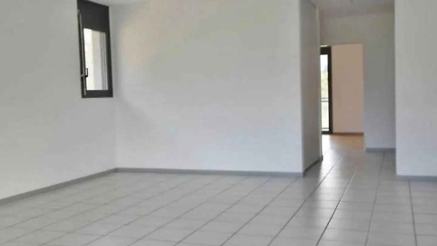 Apartment for rent - Via Perdaglie 15, 6527 Lodrino - Photo 3