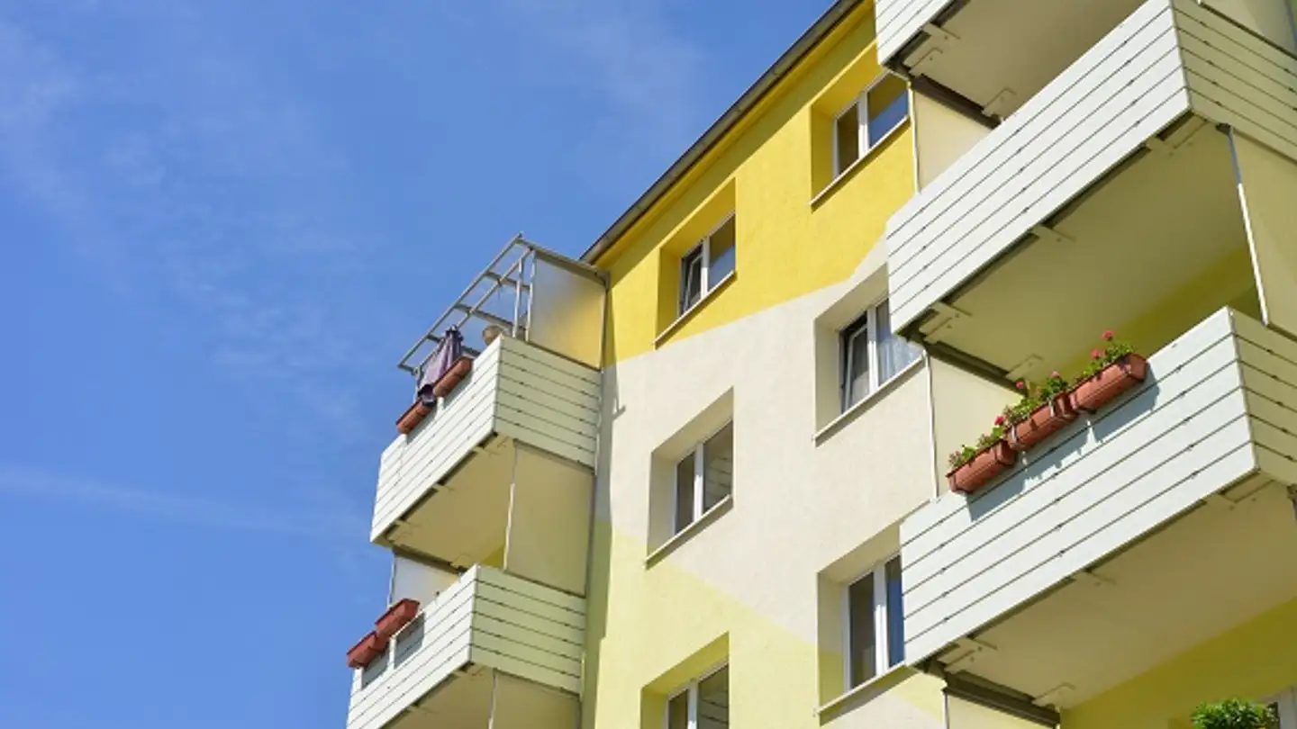 Mehrfamilienhaus kaufen - Rue De L'hôtel-De-Ville, 2300 La Chaux-de-Fonds