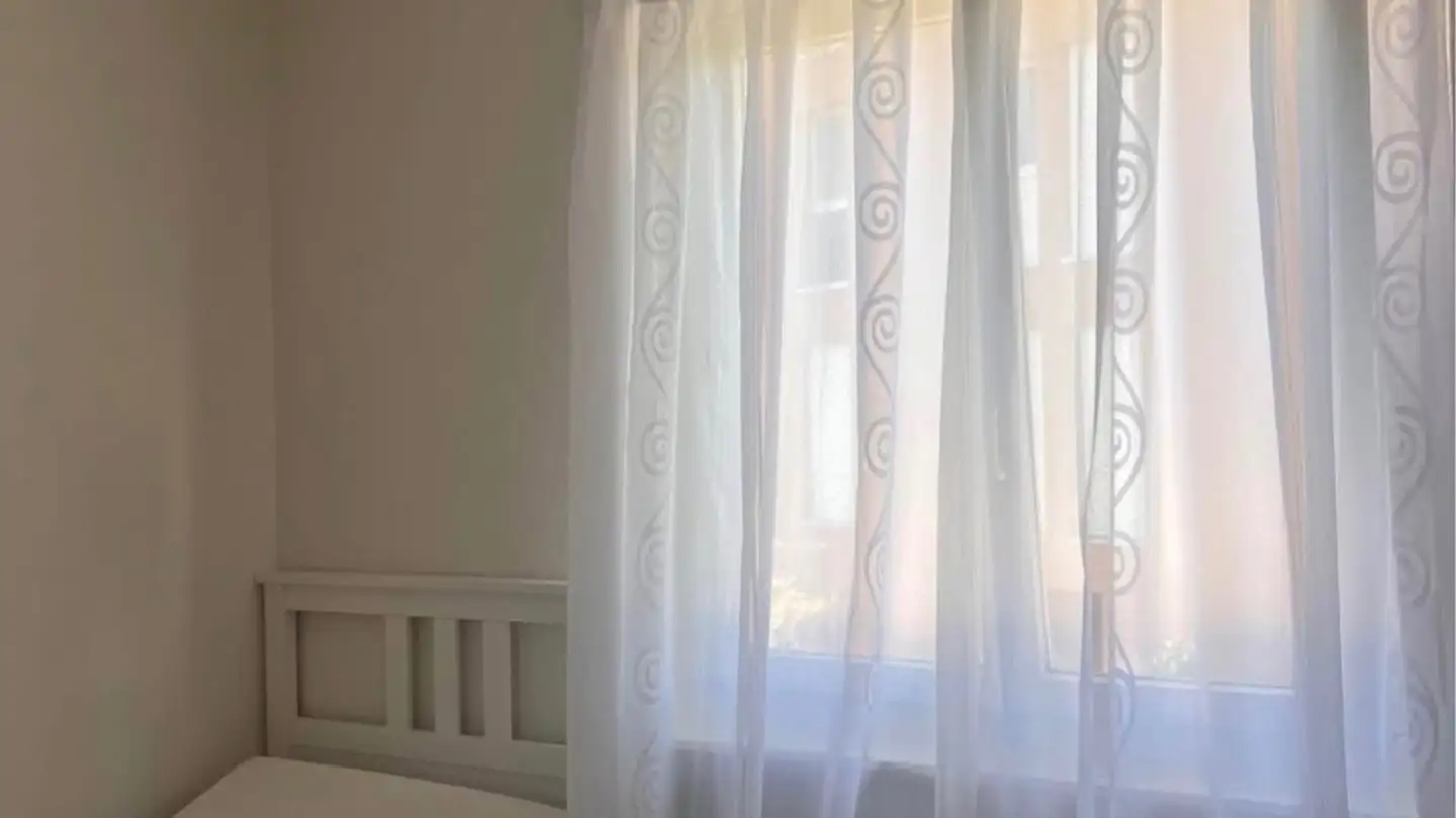 Chambre à louer - 1400 Cheseaux-Noréaz - Photo 3