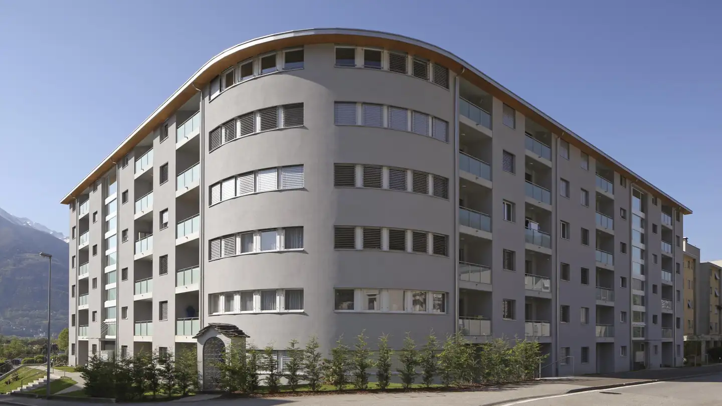 Outdoor parking space for rent - Via Gerbione 8, 6598 Tenero