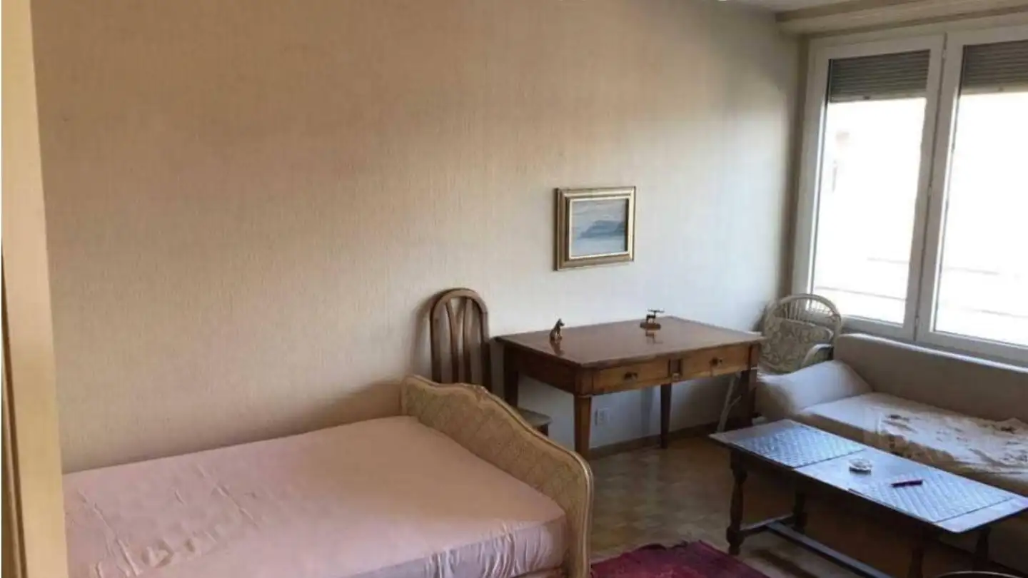 Chambre à louer - 1055 Froideville