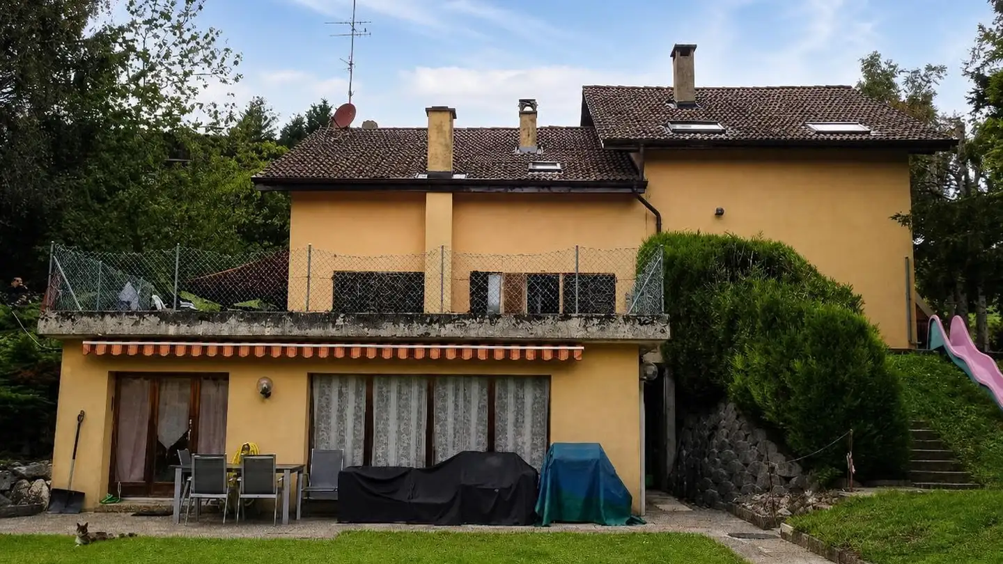 Edificio residenziale in vendita - Chemin Planches À Michoud 12, 1072 Forel (Lavaux)