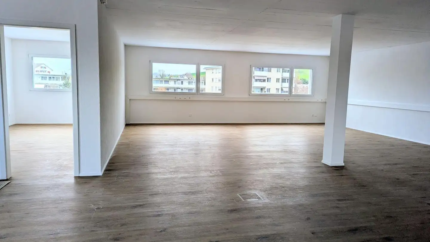 Spazio ufficio in affitto - Au Tombex 51, 3280 Murten - Foto 3