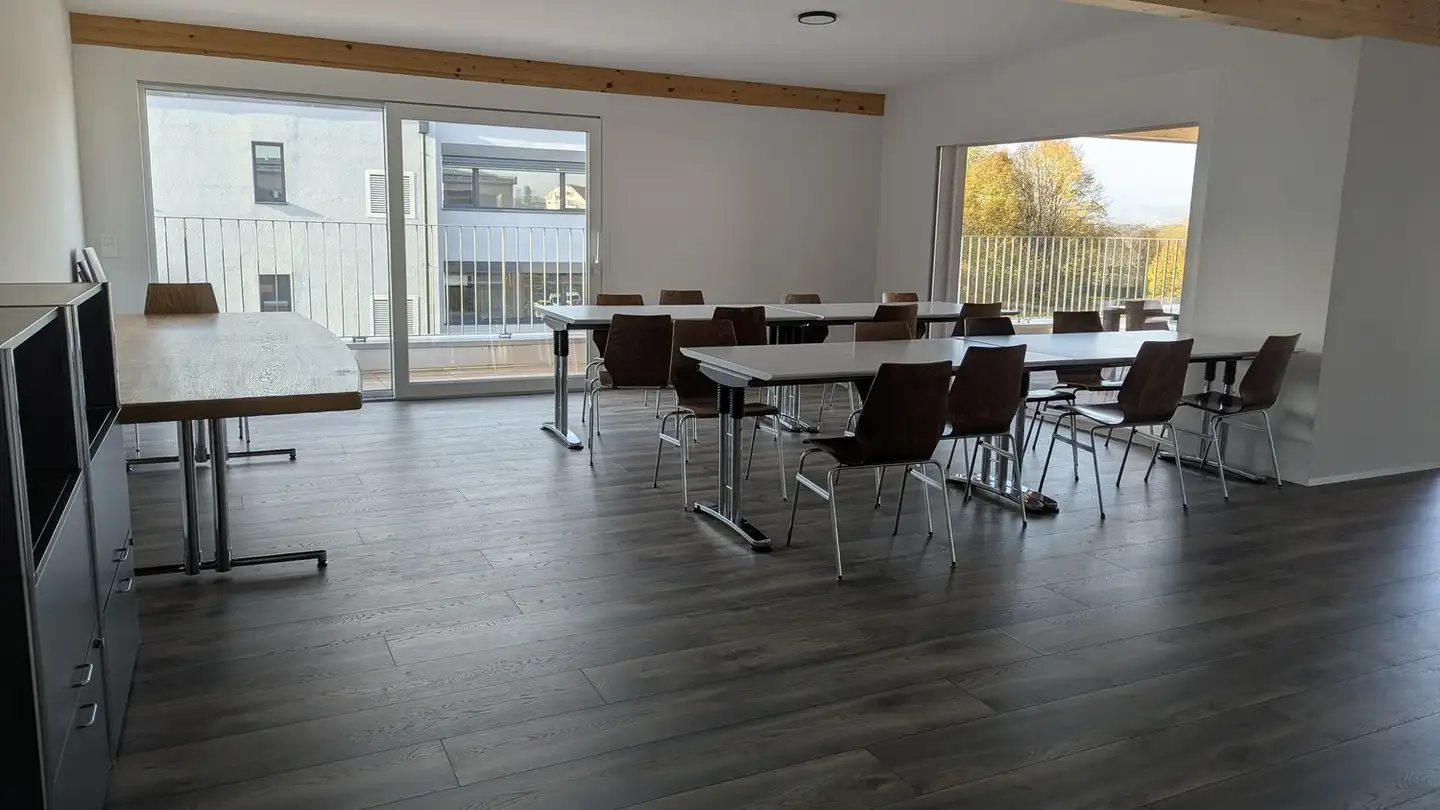 Spazio ufficio in affitto - Au Tombex 51, 3280 Murten