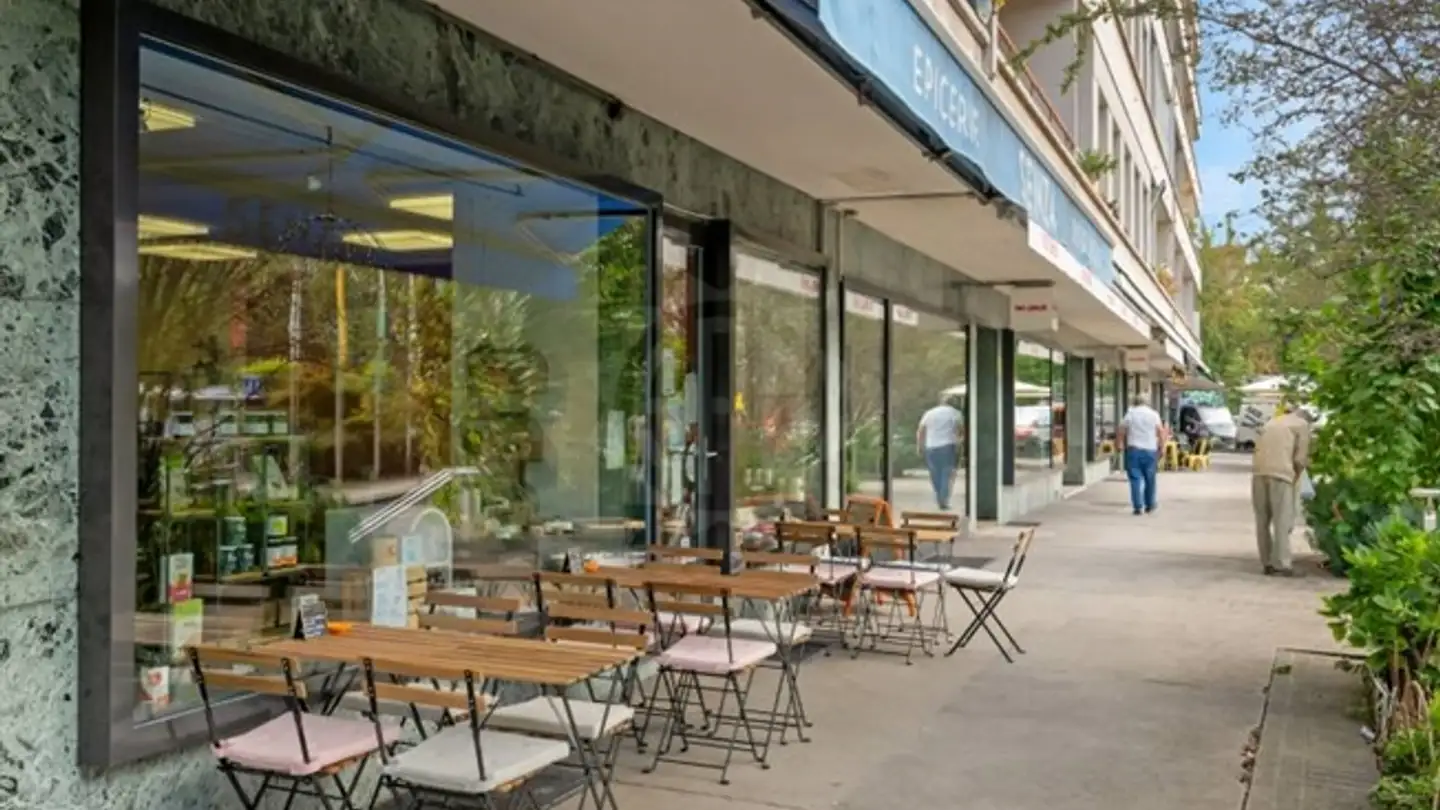 Apartment for rent - Place De L' Octroi 10, 1227 Carouge GE - Photo 2