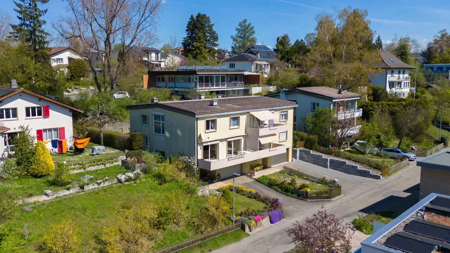 Maison jumelle à vendre - Alte Bernstrasse, 3075 Rüfenacht BE