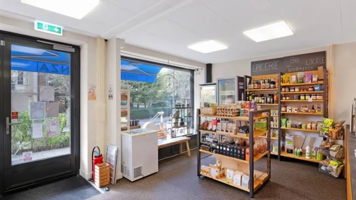 Apartment for rent - Place De L' Octroi 10, 1227 Carouge GE - Photo 4