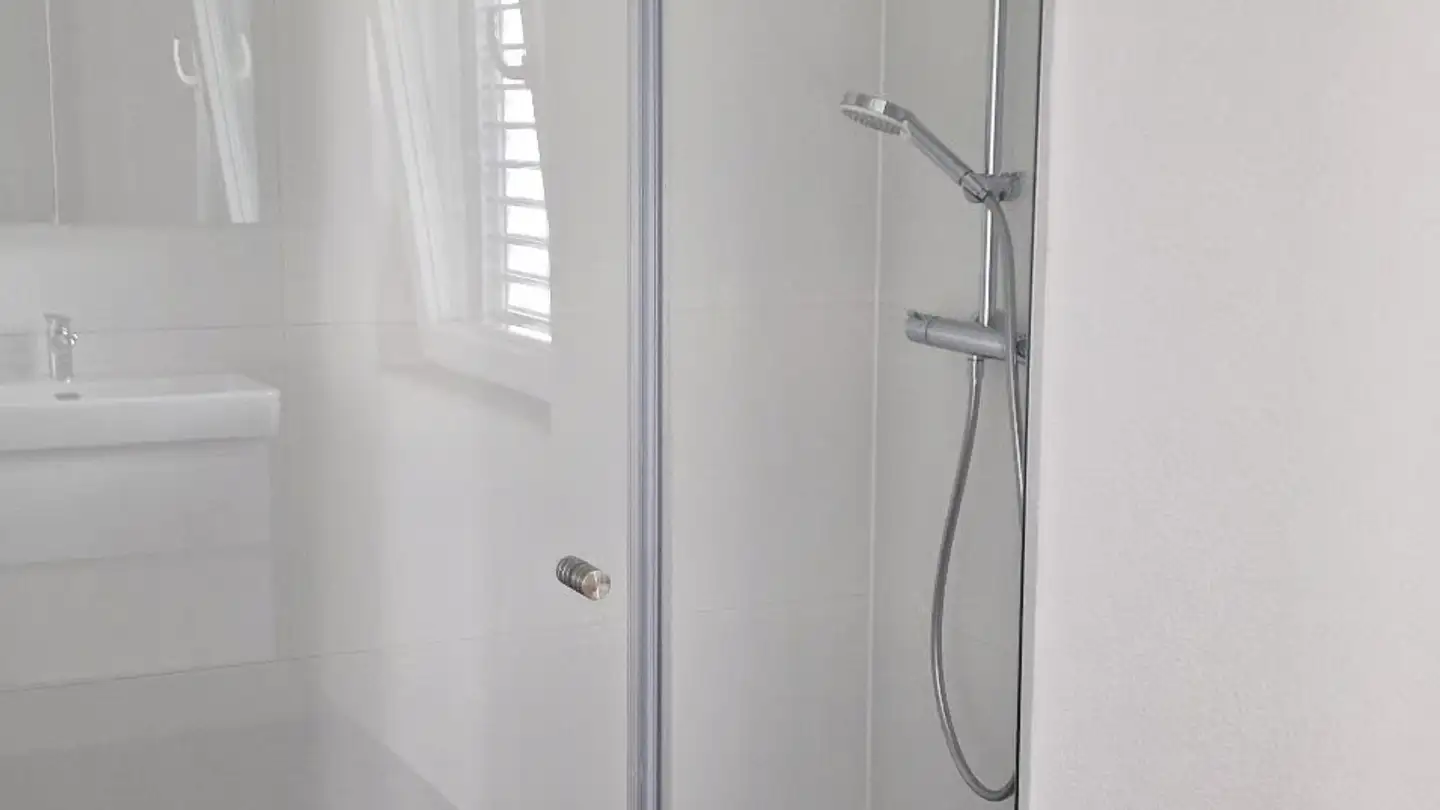 Wohnung mieten - Furttalstrasse 56, 8046 Zürich - Foto 3