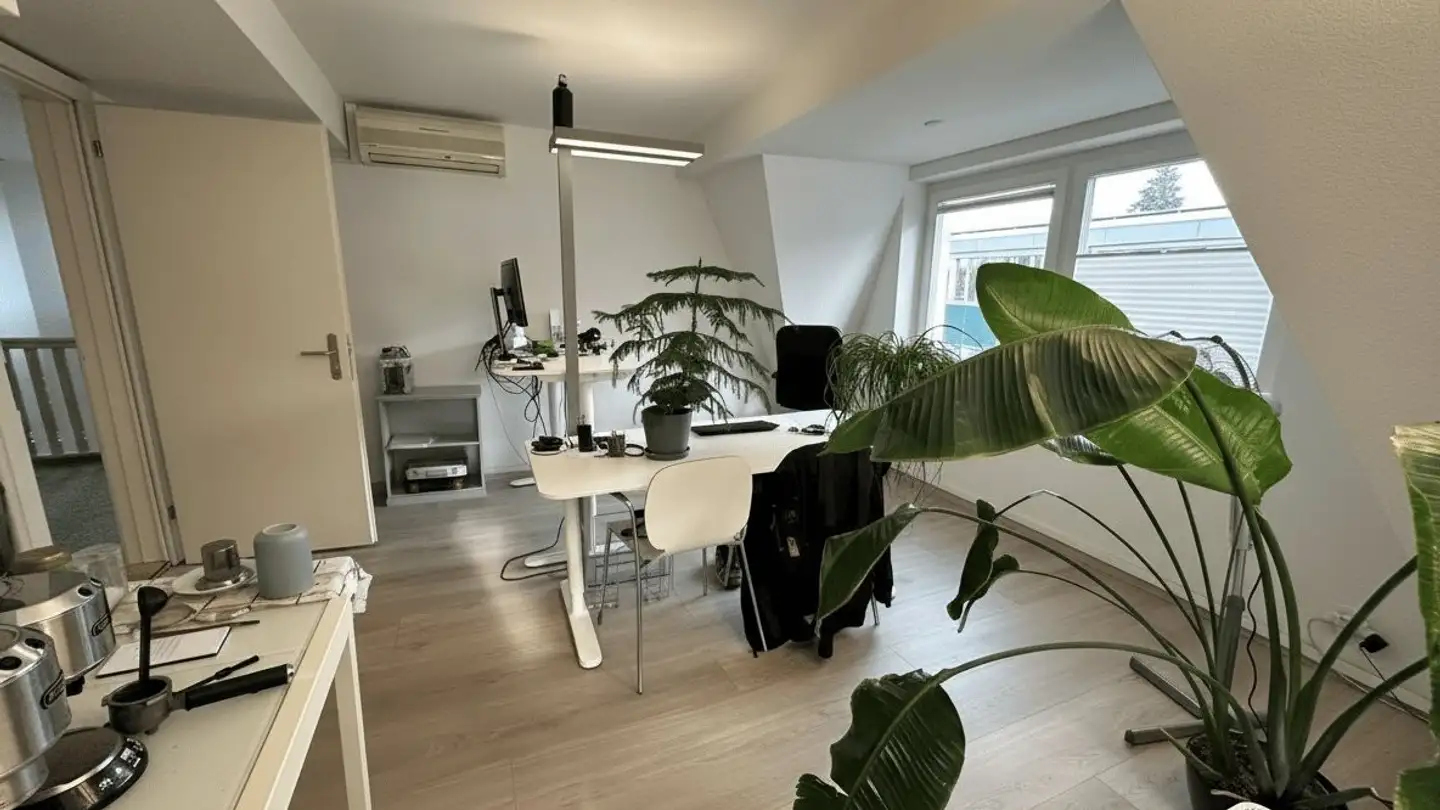 Spazio ufficio in affitto - Zürcherstrasse 9, 8640 Rapperswil SG