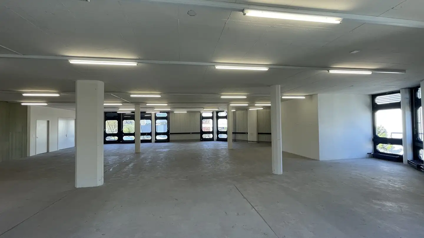 Bürofläche mieten - Grindelstrasse 19, 8303 Bassersdorf - Foto 2