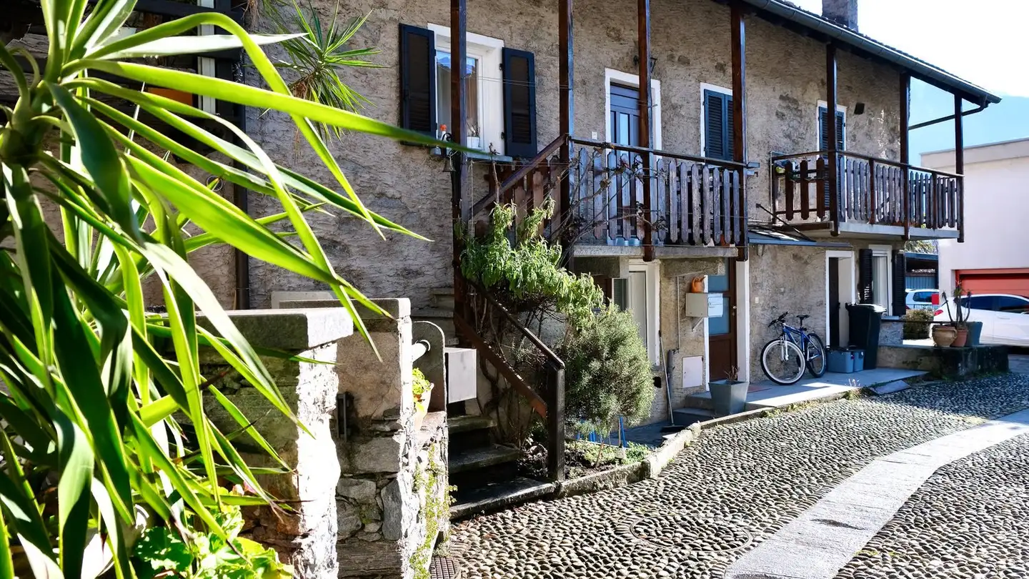 Single house for sale - 6600 Locarno
