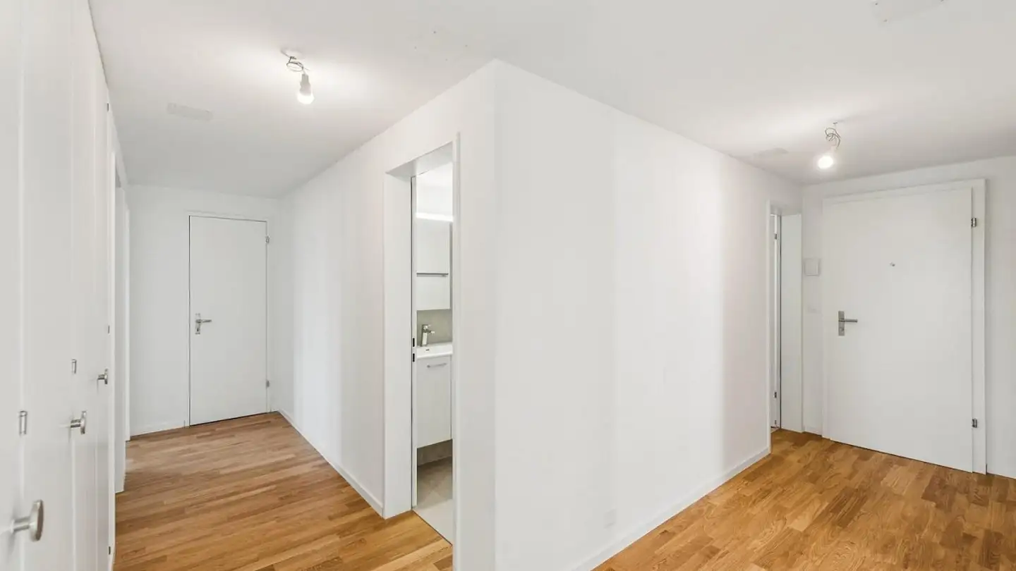 Apartment for rent - Bahnhofstrasse 18, 4133 Pratteln - Photo 4