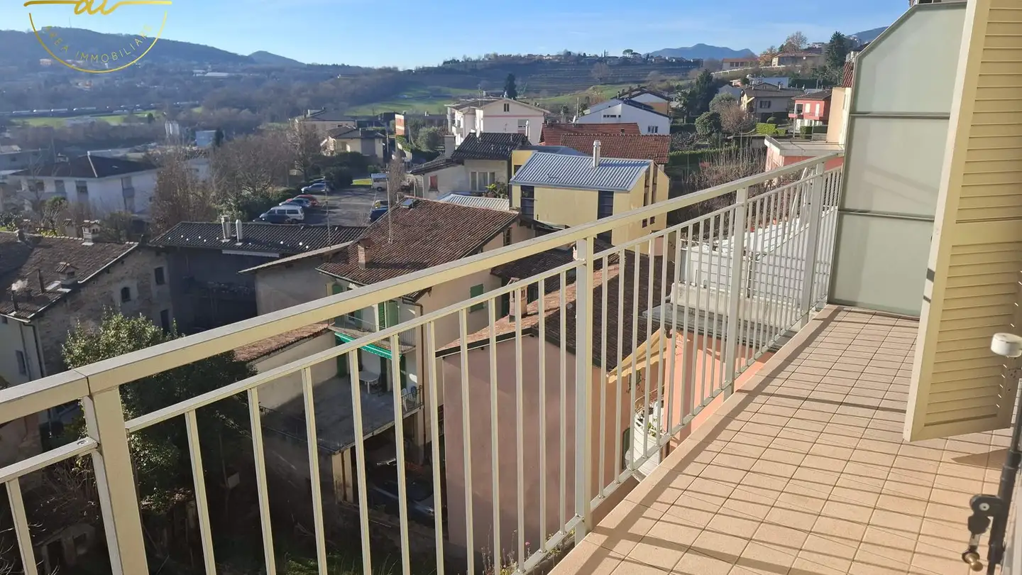 Apartment for rent - 6828 Balerna - Photo 2