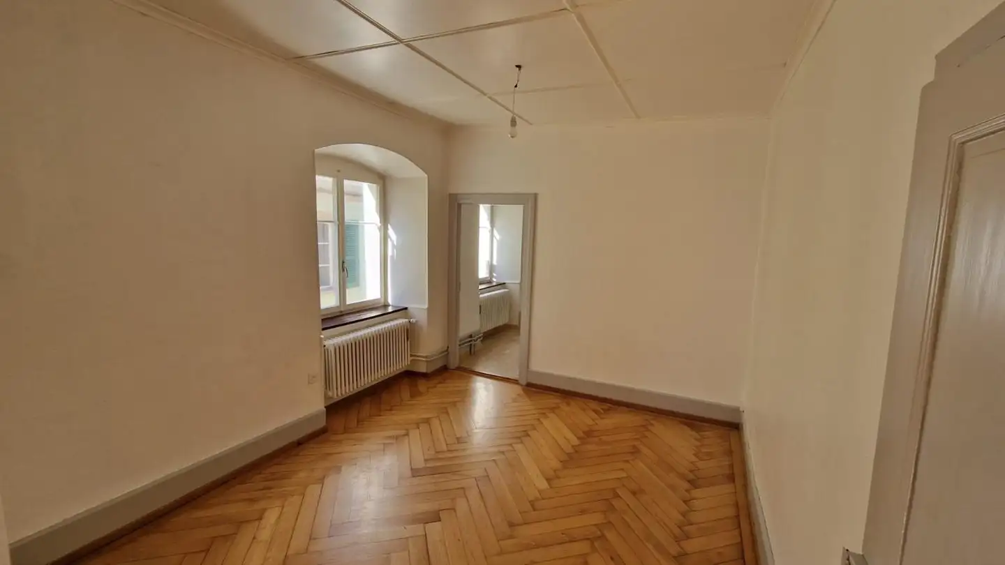 Commercial for rent - Rue Du Marché 2, 2800 Delémont - Photo 4