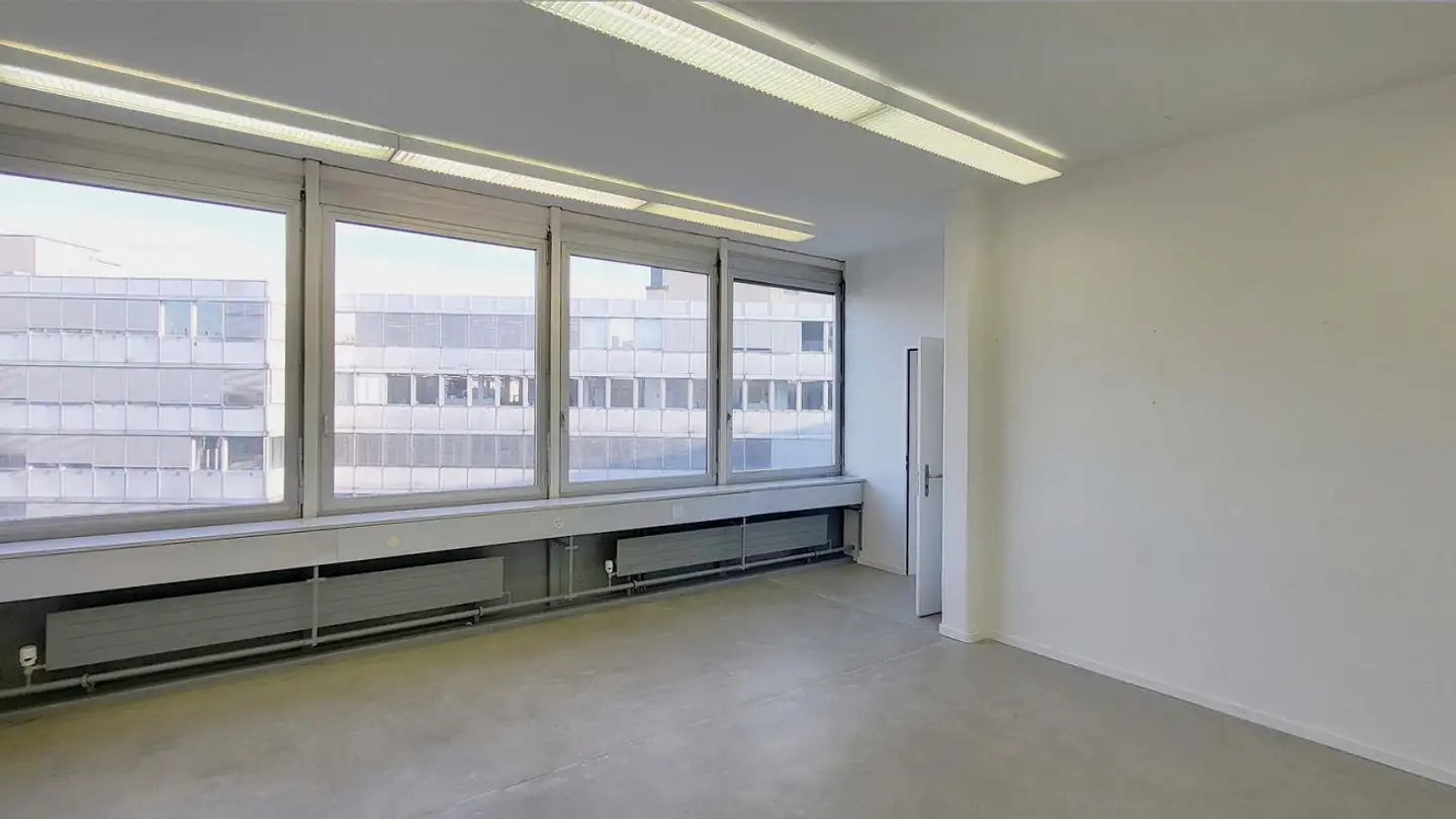 Gewerbe mieten - Europa-Strasse 23, 8152 Glattbrugg - Foto 2