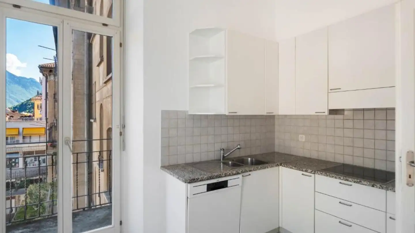 Appartement à louer - Viale Stazione 21, 6500 Bellinzona - Photo 3