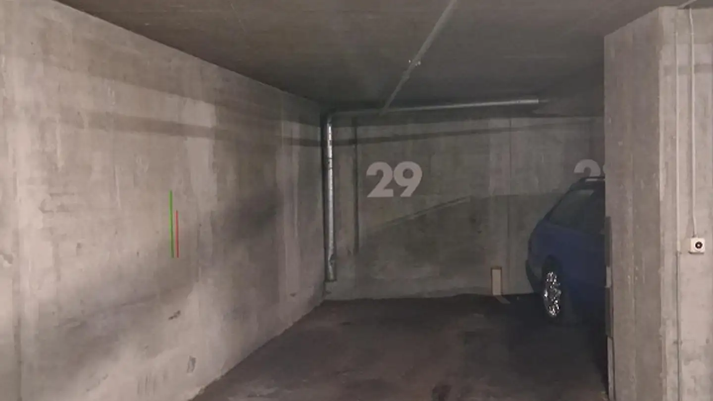 Place de parking souterraine à louer - Klostergasse 5, 7000 Chur
