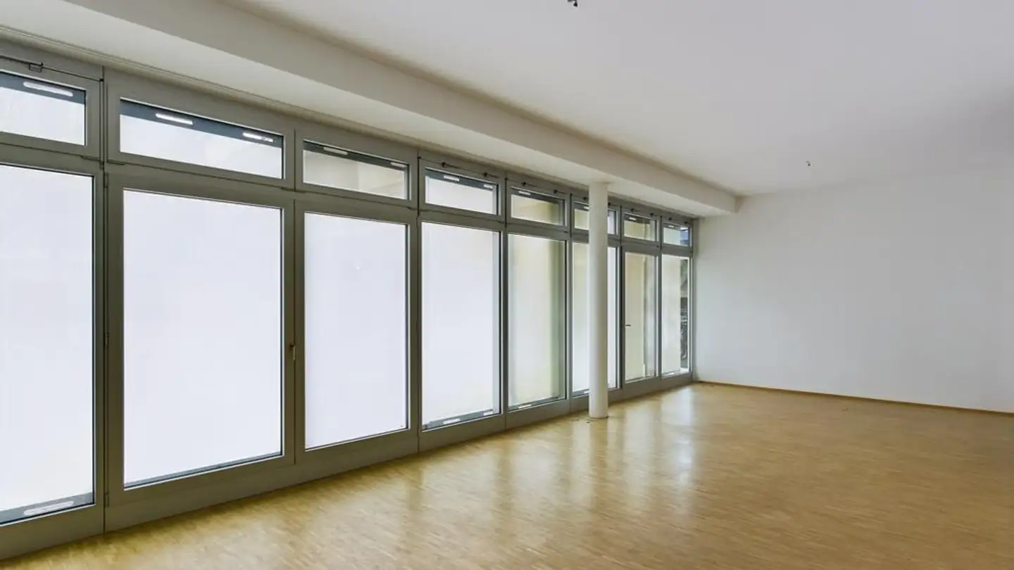 Apartment for rent - Hagenholzstrasse 86, 8050 Zürich - Photo 4