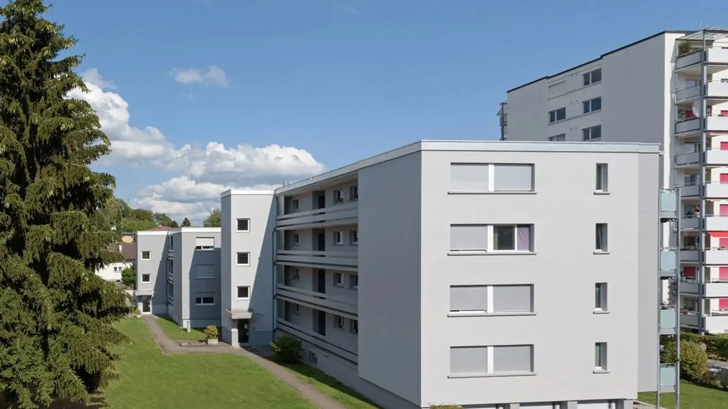 Single garage for rent - Säntisstrasse 25, 8640 Rapperswil SG
