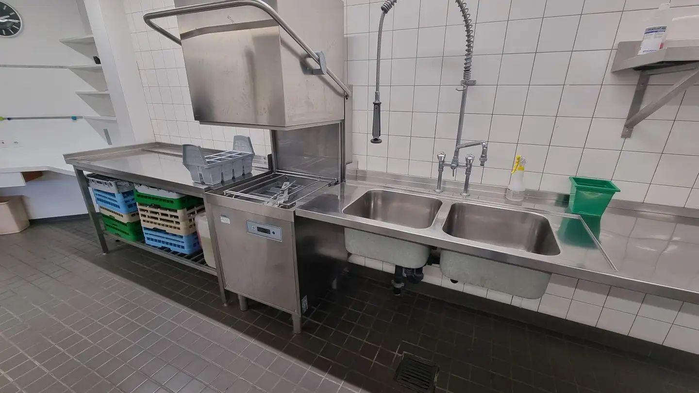 Commerciale in affitto - Beau-Site 9, 2732 Loveresse - Photo 2