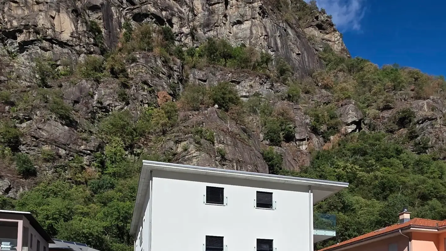 Apartment for rent - Via San Gottardo, 6742 Pollegio