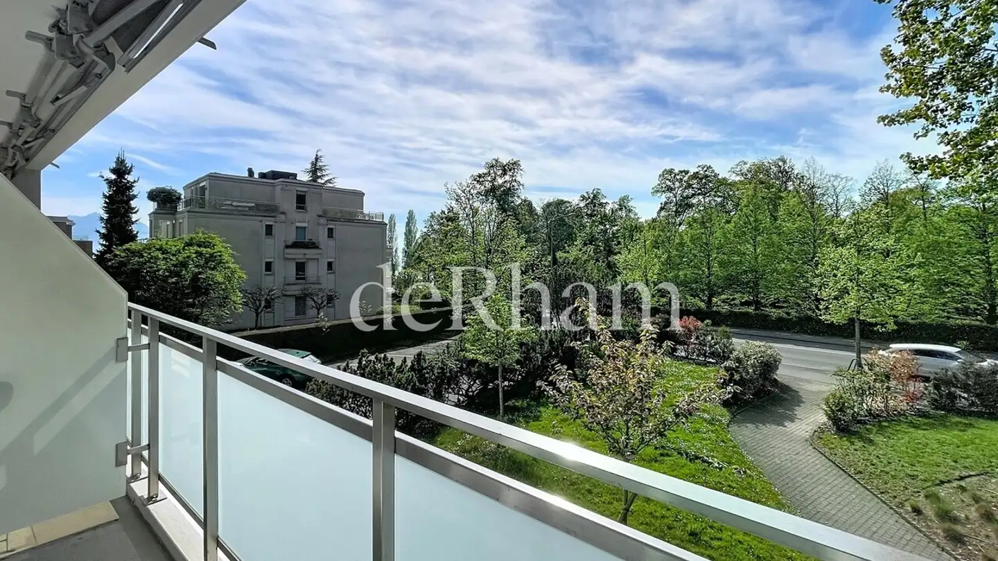 Appartement à louer - Avenue De La Tour Haldimand, 1009 Pully