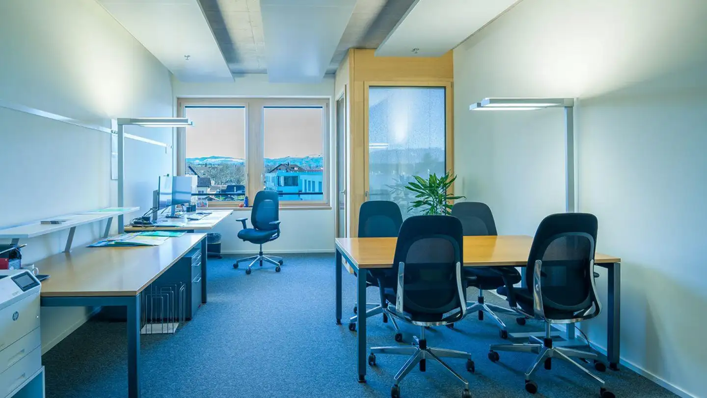 Bürofläche mieten - Flurstrasse, 6332 Hagendorn - Foto 4