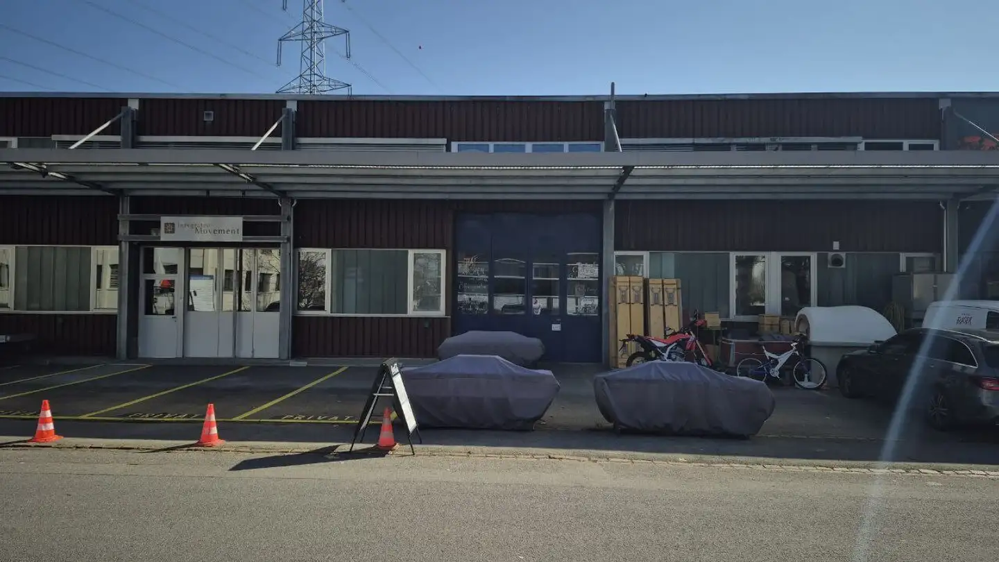 Gewerbe mieten - Oberneuhofstrasse 7, 6340 Baar