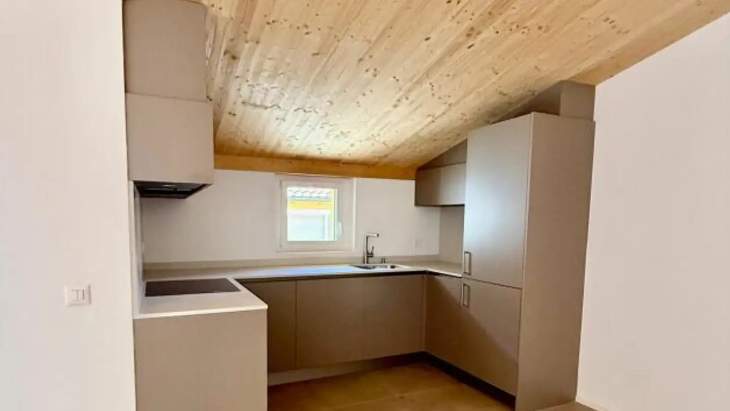 Appartement à louer - Via Canonico Manera 5, 6965 Cadro