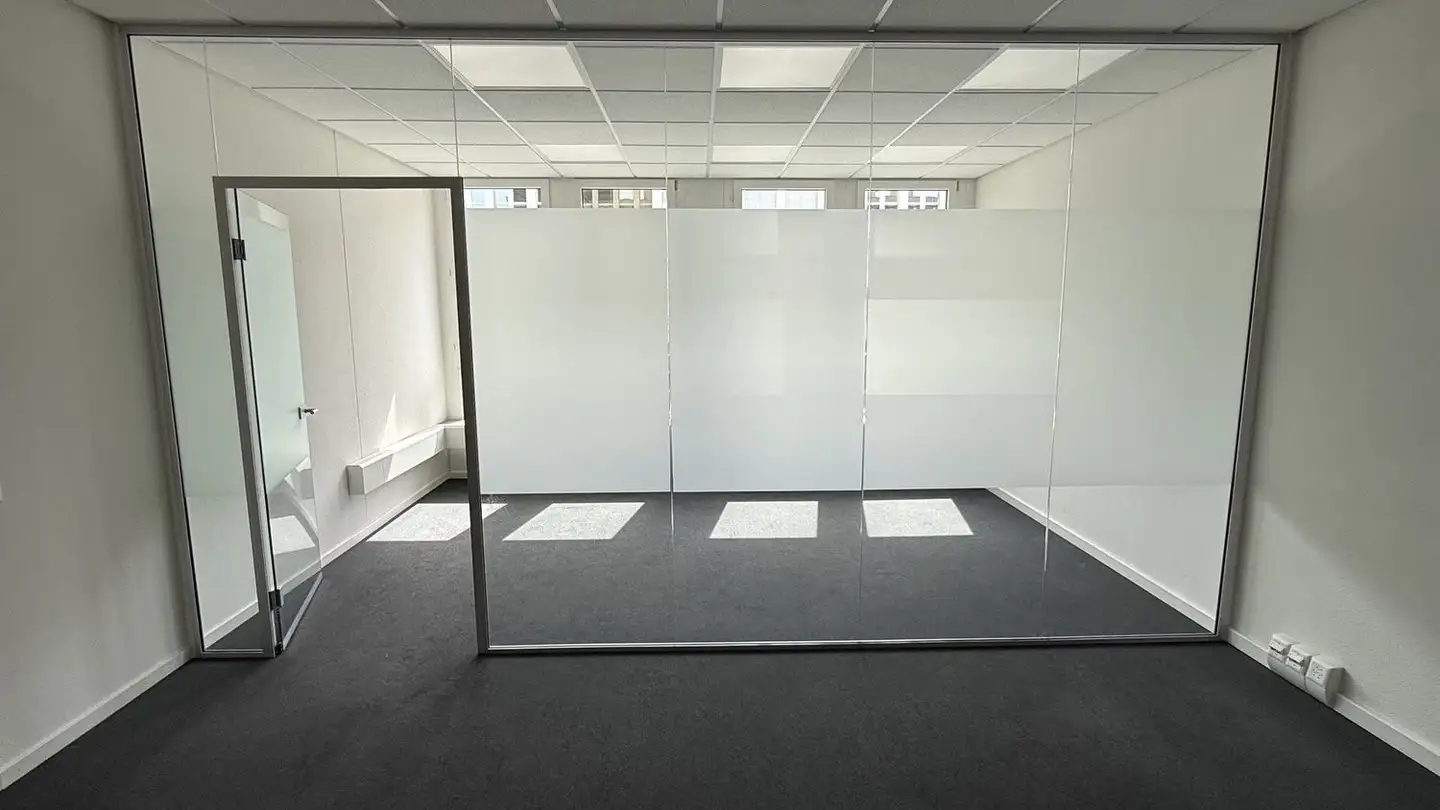 Office space for rent - 6340 Baar - Photo 3