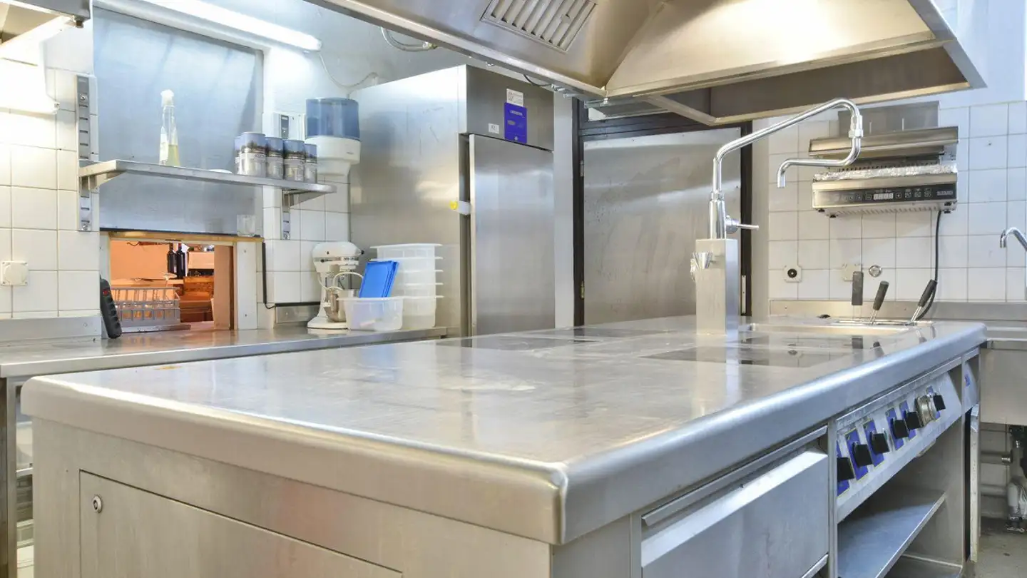 Restaurant for rent - Via Pescatori 8, 6600 Muralto - Photo 3