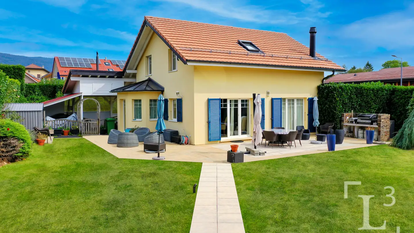Single house for sale - 1188 Gimel