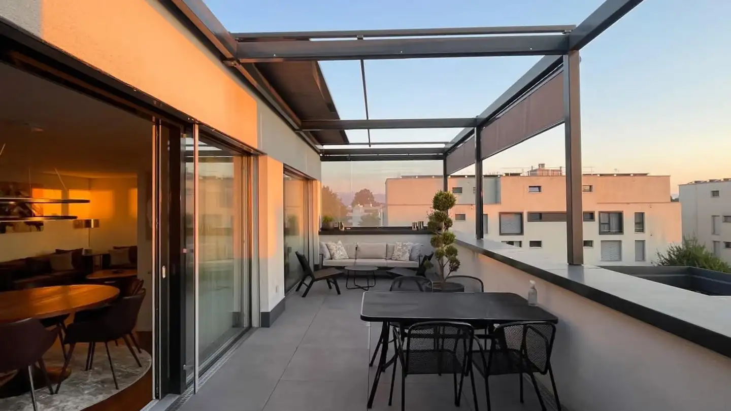Penthouse for rent - Zürichstrasse 54a, 8340 Hinwil