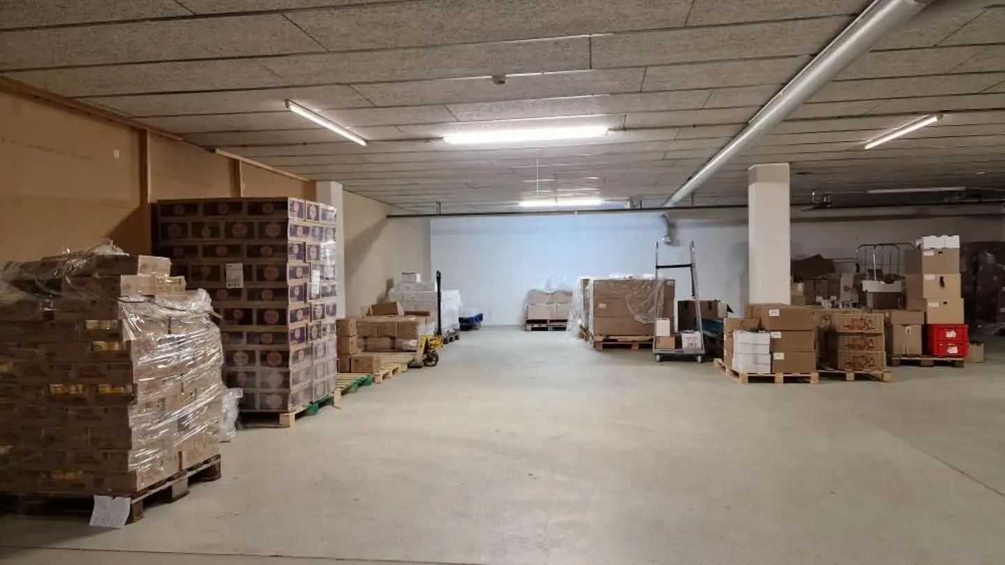 Storage space for rent - Glarnerstrasse 88, 8854 Siebnen - Photo 2