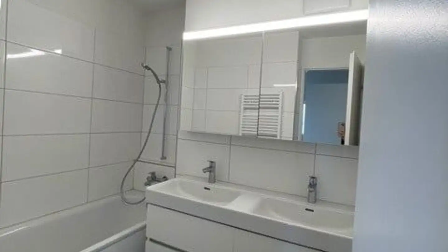 Apartment for rent - Im Leemann 10, 8805 Richterswil - Photo 2