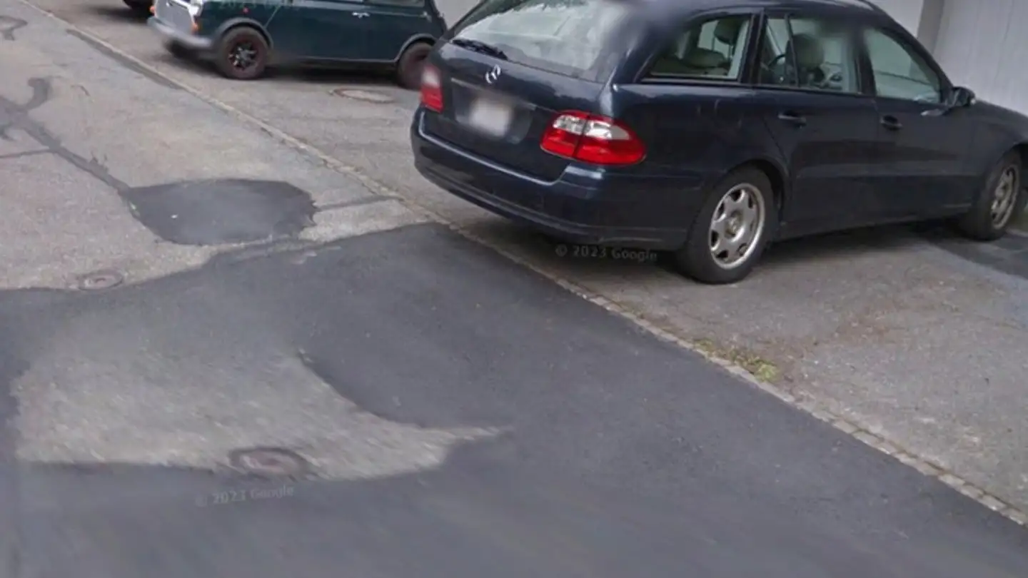 Outdoor parking space for rent - Kollerweg 11, 3006 Bern