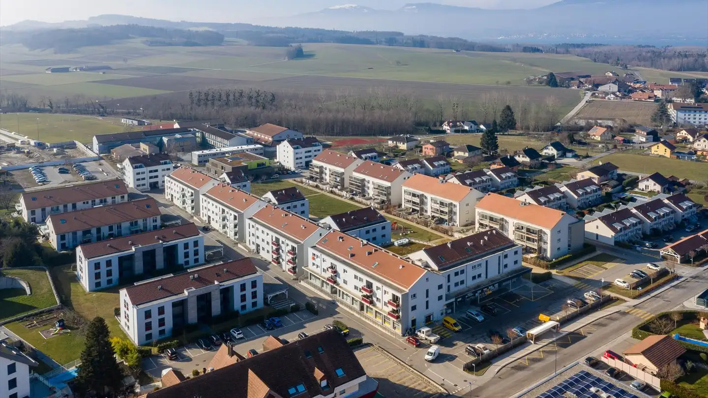 Tiefgaragenstellplatz mieten - 1462 Yvonand