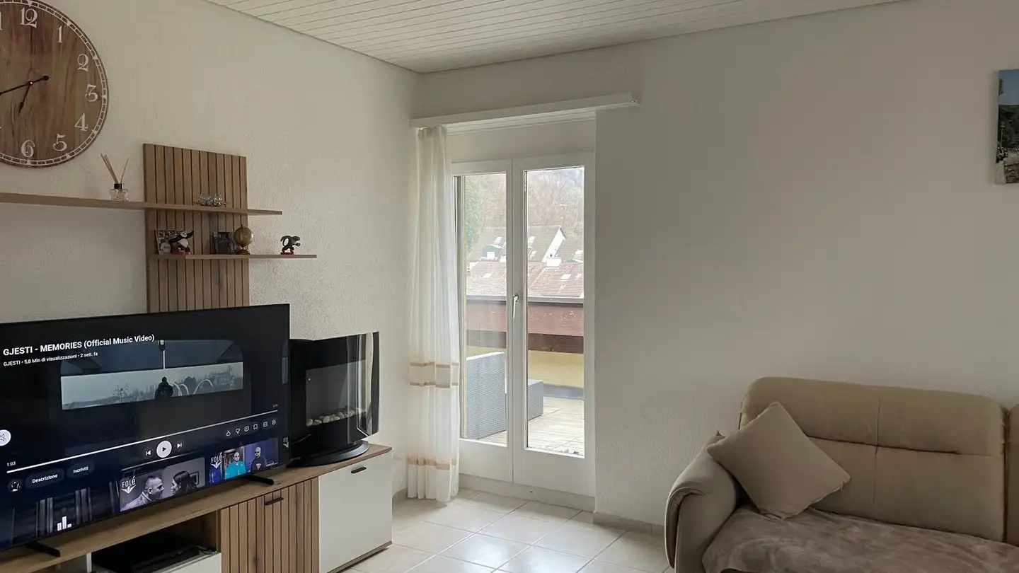 Attic flat for rent - Hardackerstrasse 5, 5301 Siggenthal Station