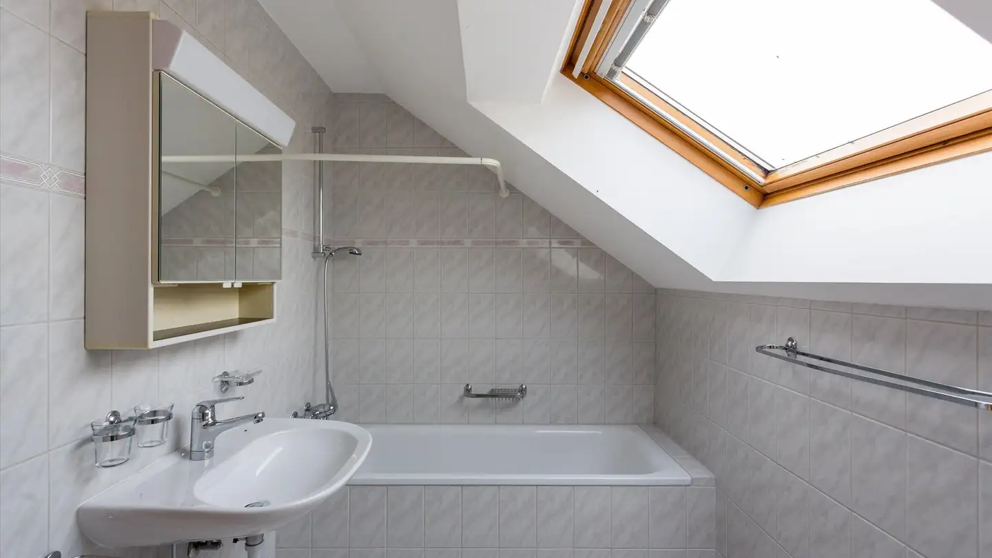 Apartment for rent - Rue Du 23-Juin 70b, 2905 Courtedoux - Photo 4