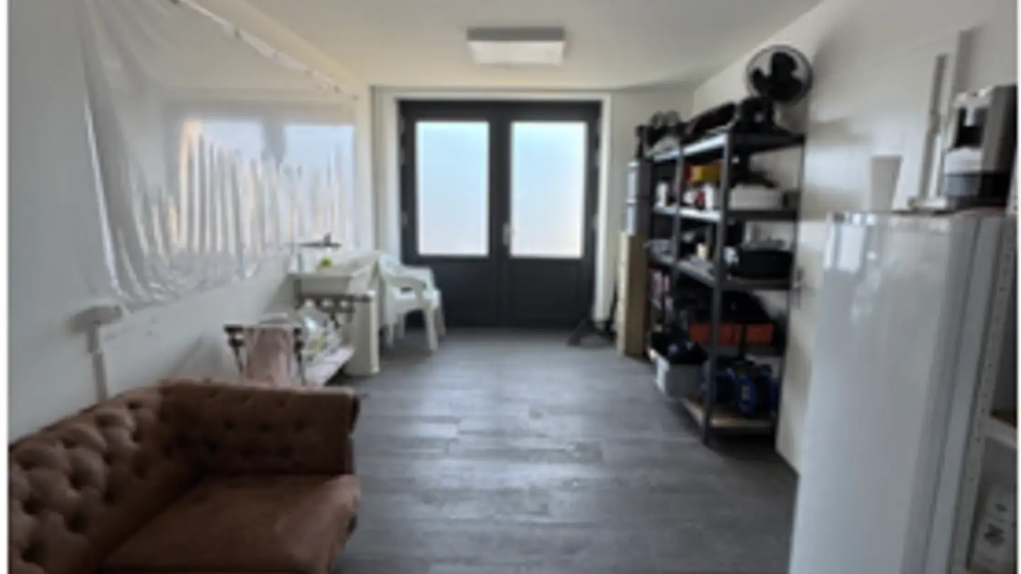 Shop for rent - Gondoux-Dessous 1, 1312 Eclépens - Photo 2