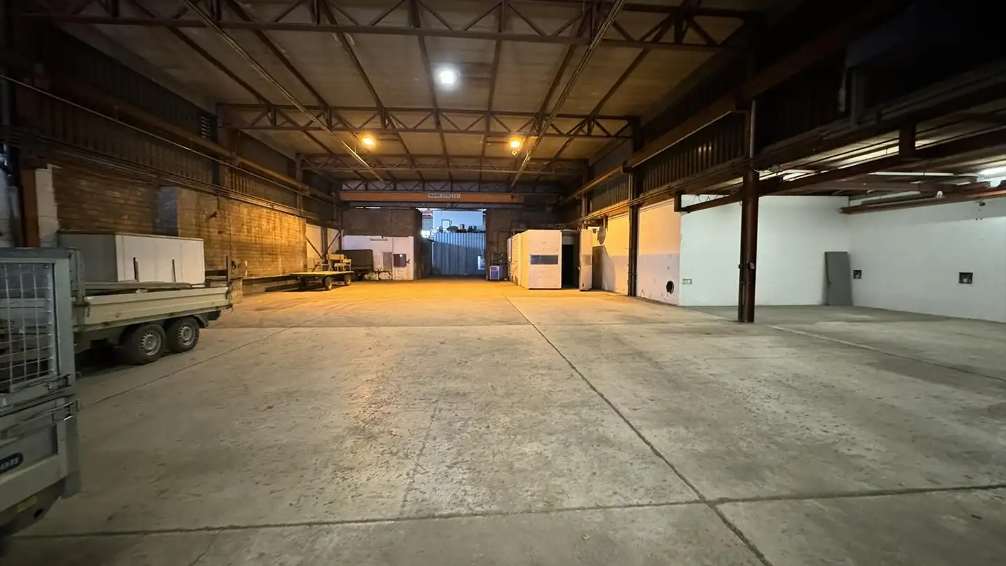 Spazio di archiviazione in affitto - 2900 Porrentruy - Photo 2