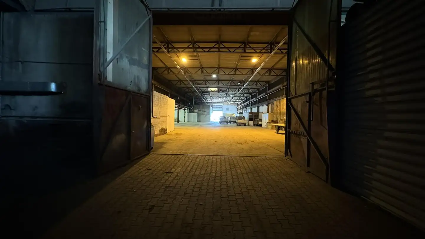 Spazio di archiviazione in affitto - 2900 Porrentruy - Photo 3