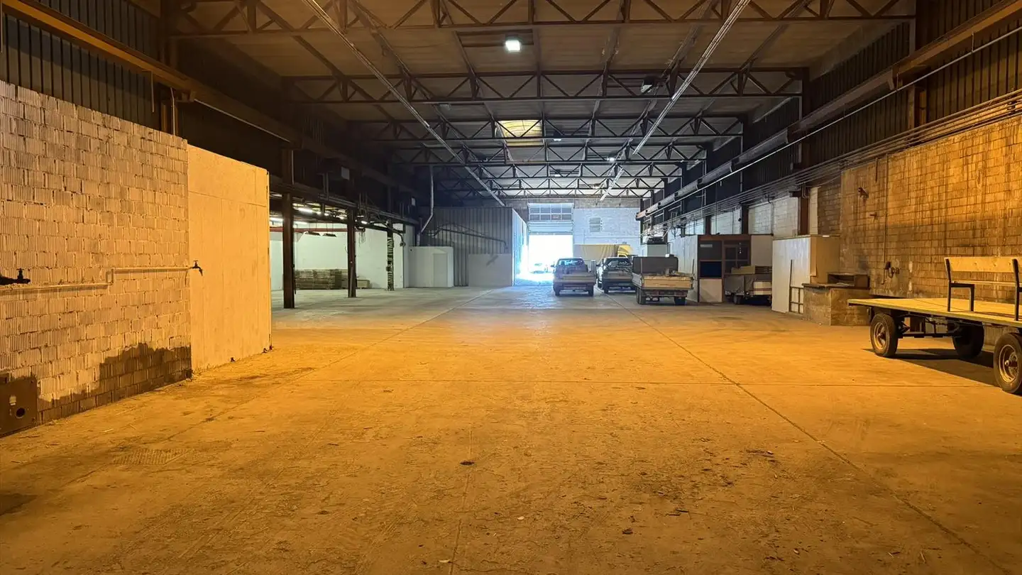 Spazio di archiviazione in affitto - 2900 Porrentruy - Photo 4