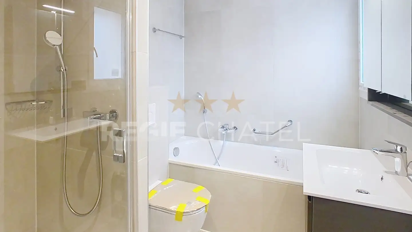Apartment for rent - Le Zible 16, 1634 La Roche FR - Photo 4