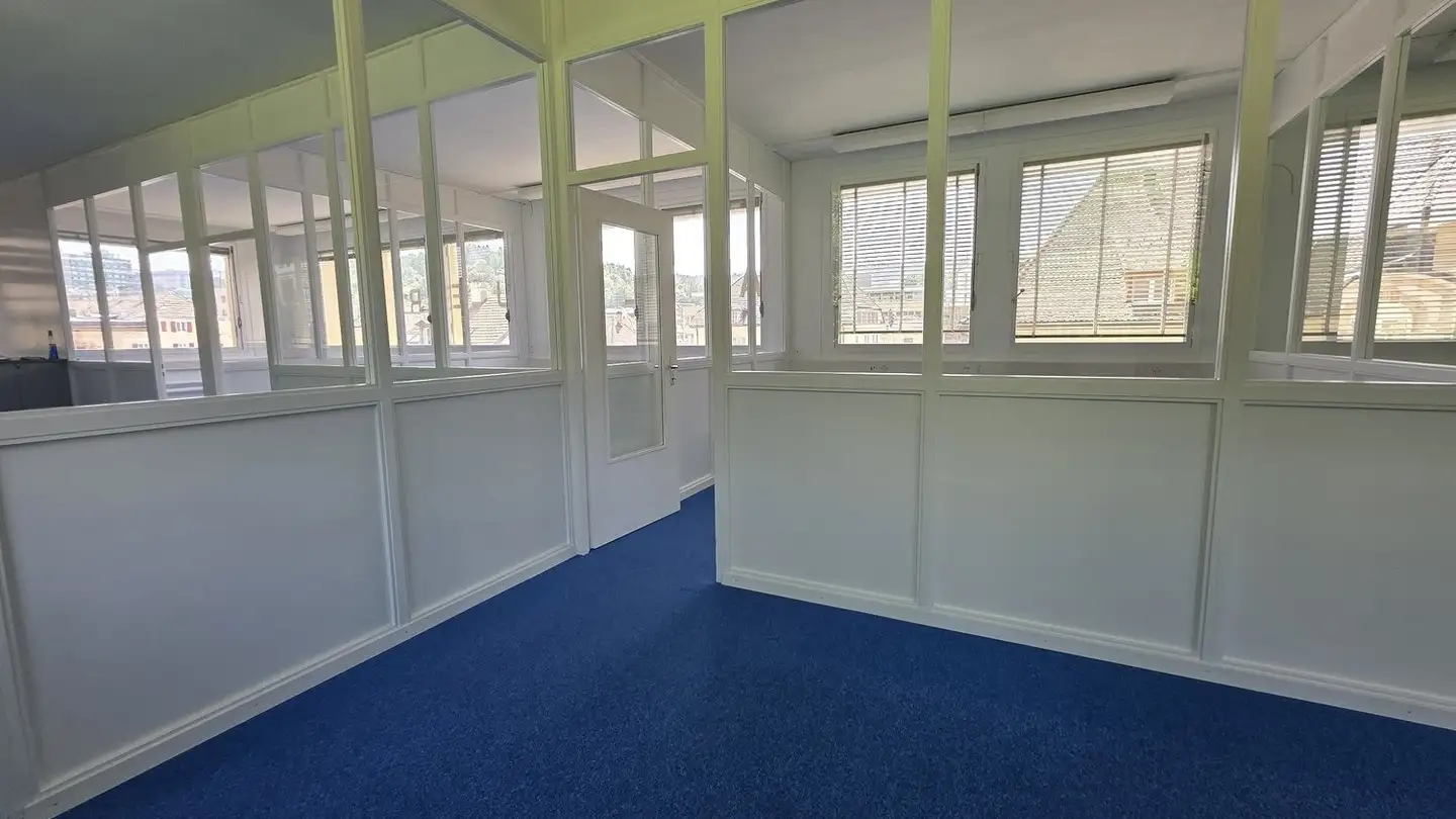 Spazio ufficio in affitto - Rue des Billodes 26, 2400 Le Locle - Photo 3