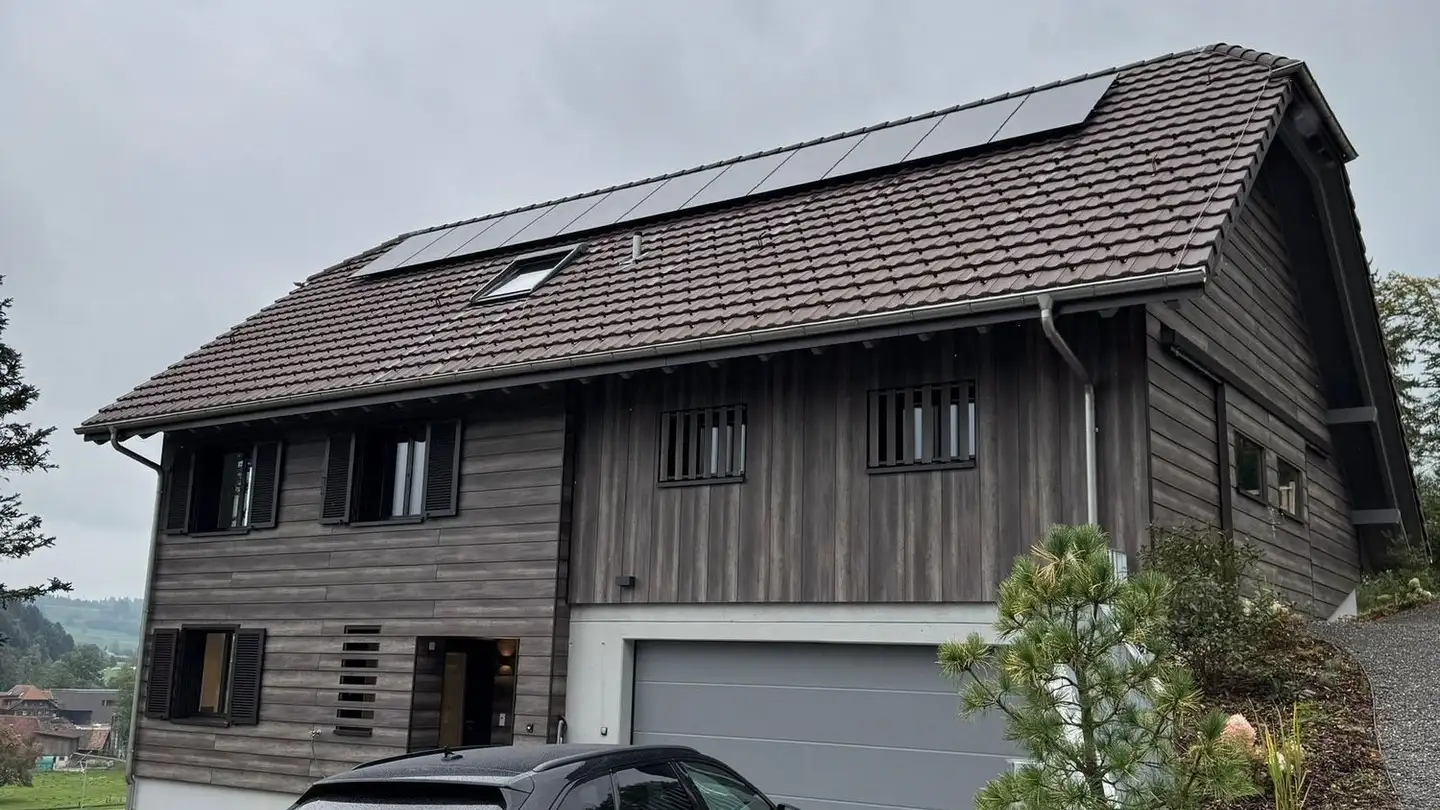 Einfamilienhaus mieten - Chalofen 2, 6152 Hüswil