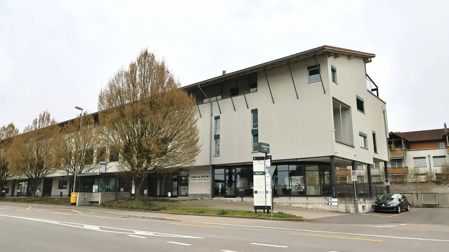 Commerciale in vendita - St. Wendelin 3, 6343 Holzhäusern ZG