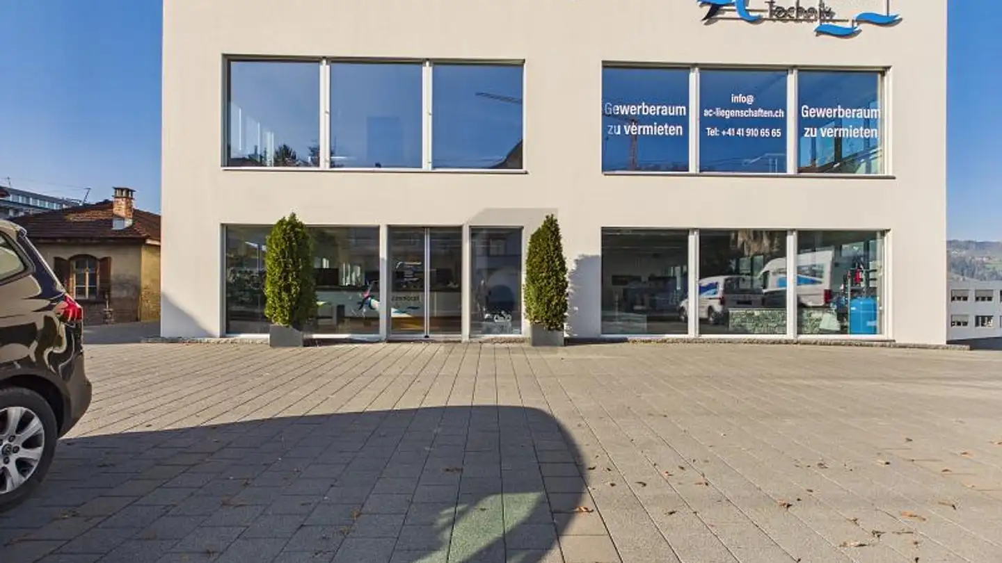 Commercial for rent - 6280 Hochdorf
