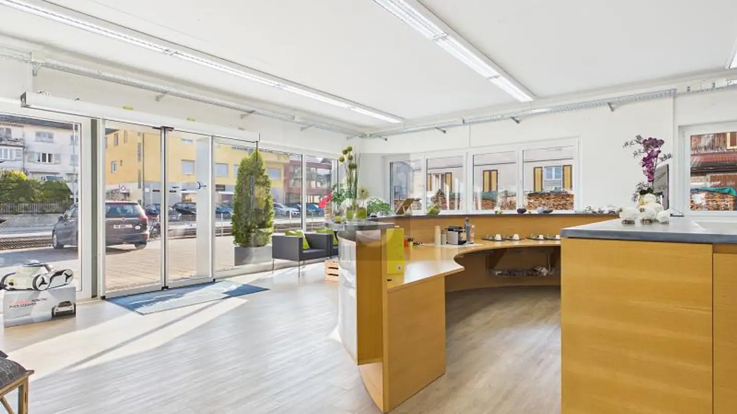 Commercial for rent - 6280 Hochdorf - Photo 2