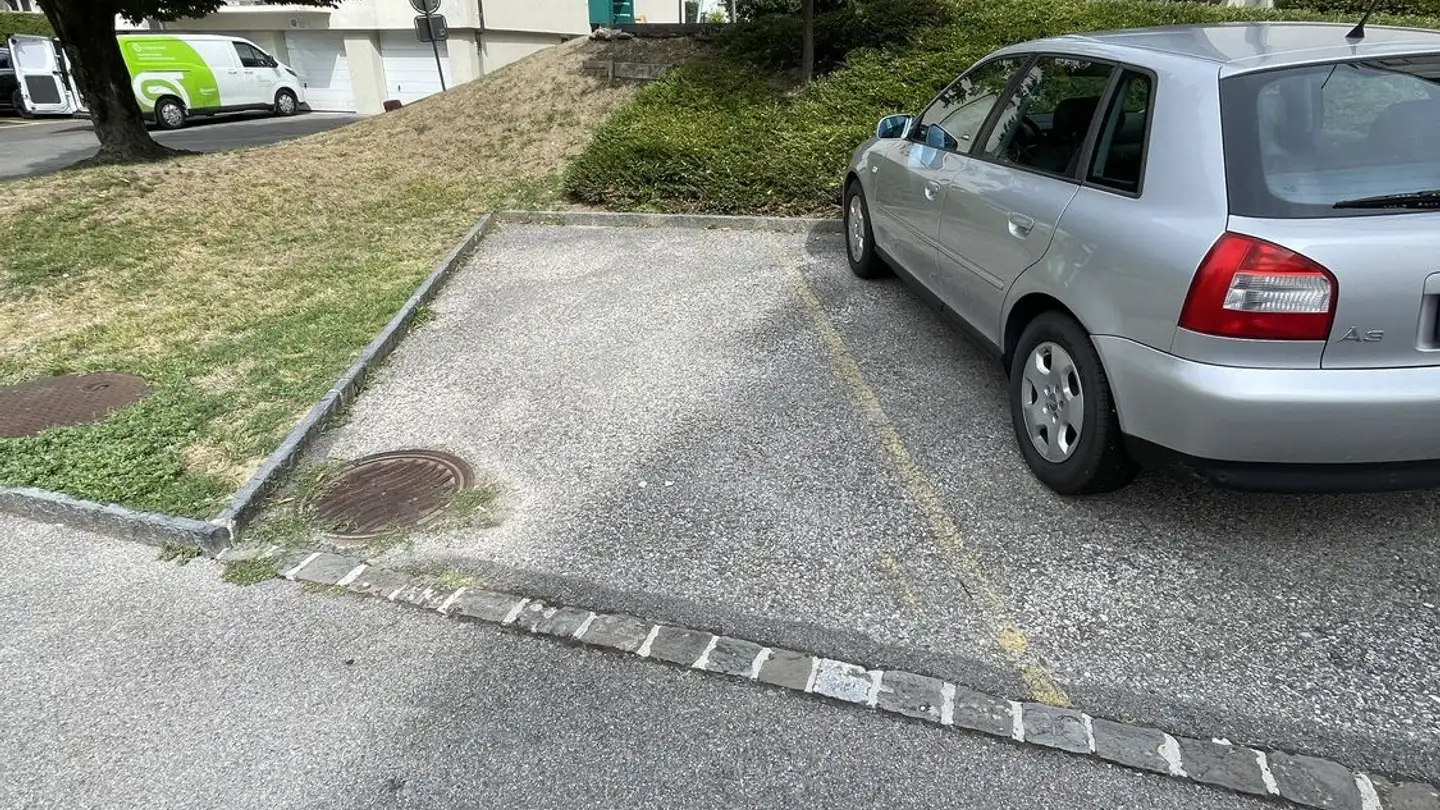 Parkplatz im Freien mieten - Avenue Du Château 1, 1020 Renens VD